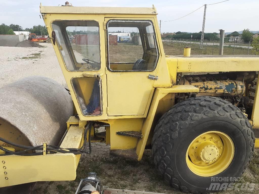 Bomag BW 212 D Erdbauwalzen
