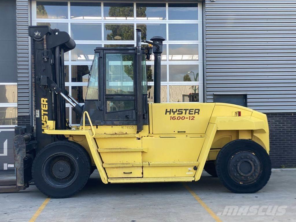 Hyster H16.00XM-12 Diesel Stapler