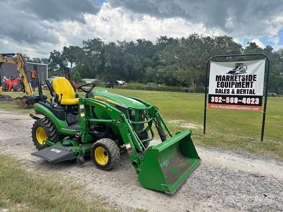 John Deere 1025 R Traktoren