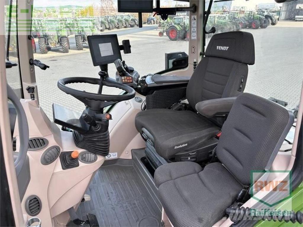 Fendt 728 vario Traktoren
