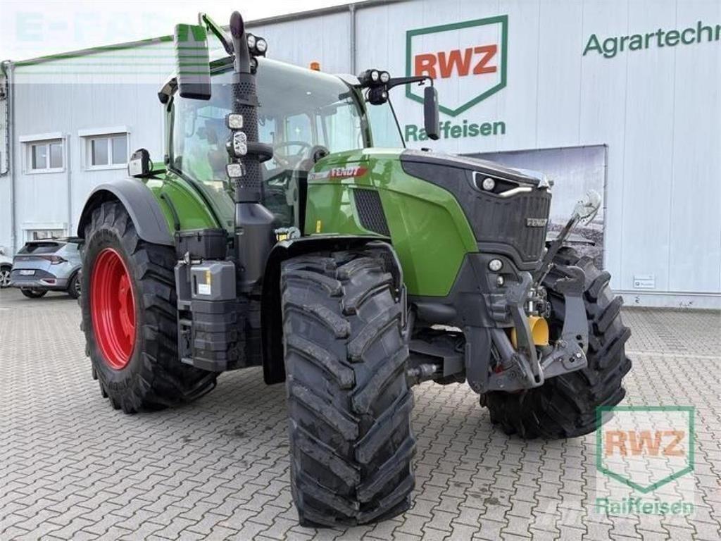 Fendt 728 vario Traktoren