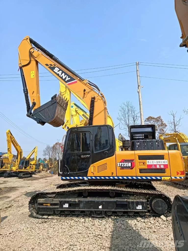 Sany SY 235 C Raupenbagger
