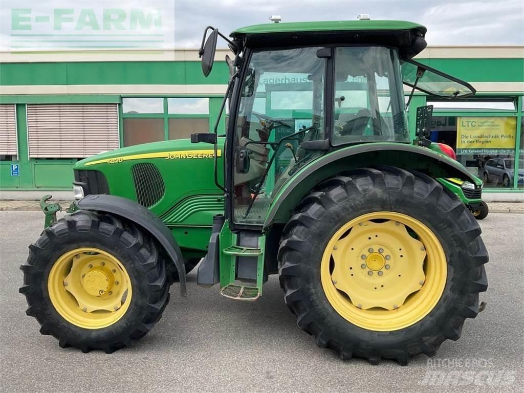 John Deere 5820 Traktoren