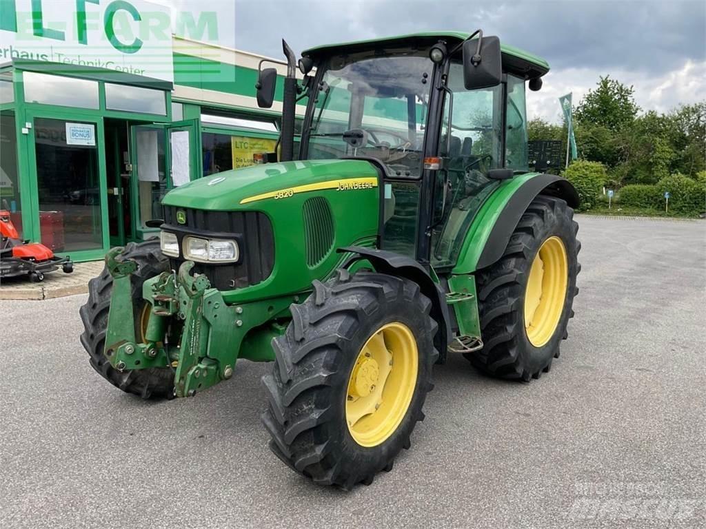 John Deere 5820 Traktoren