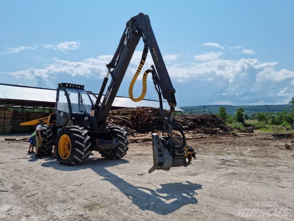 Sampo-Rosenlew 1066 Harvester