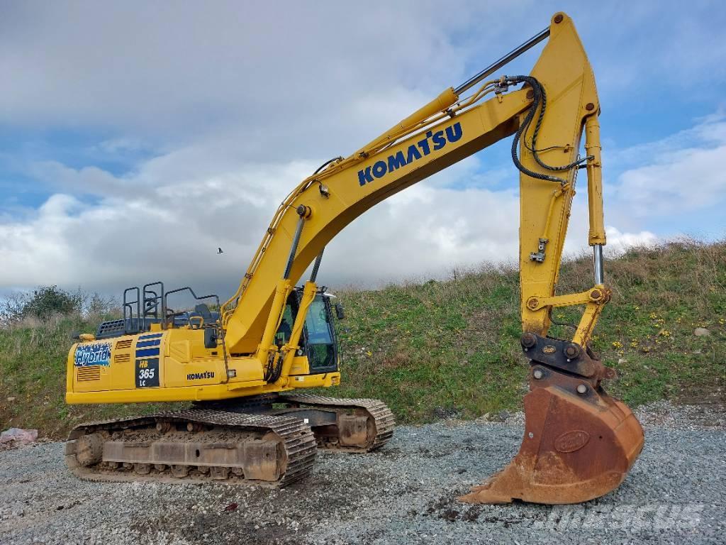 Komatsu HB365LC-3 Raupenbagger