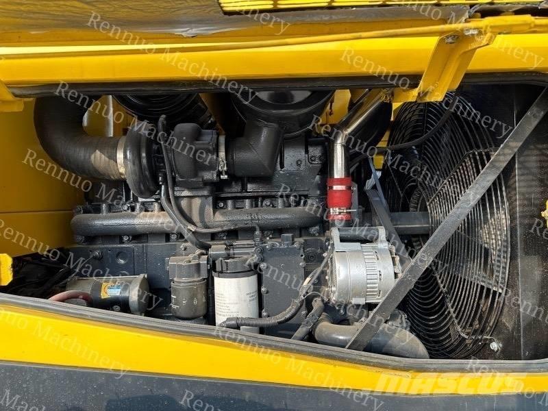 Komatsu WA380 Radlader