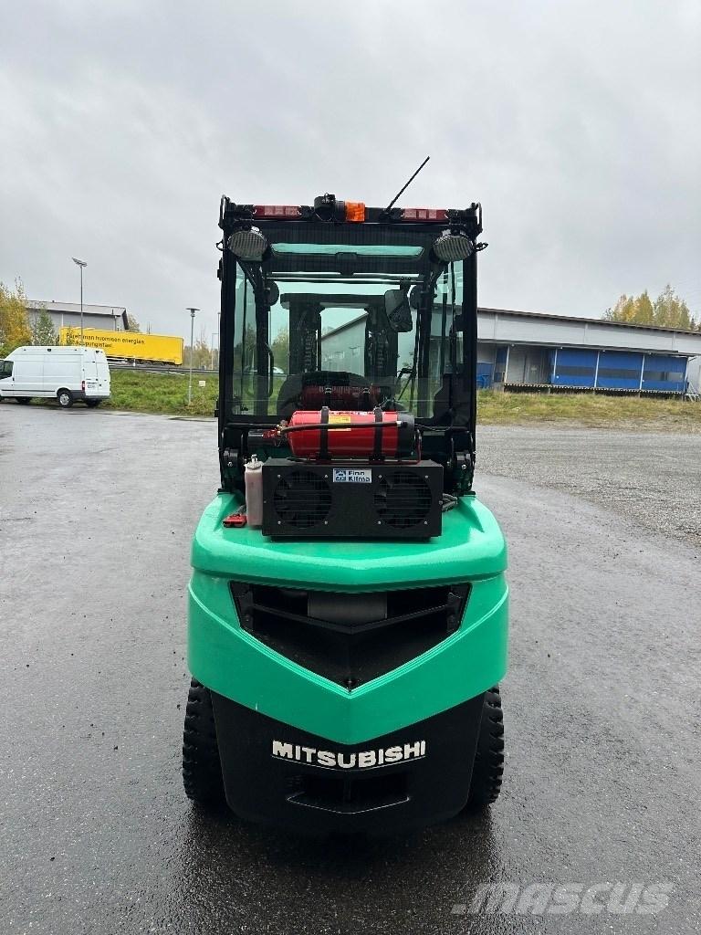 Mitsubishi FD 35 N Diesel Stapler