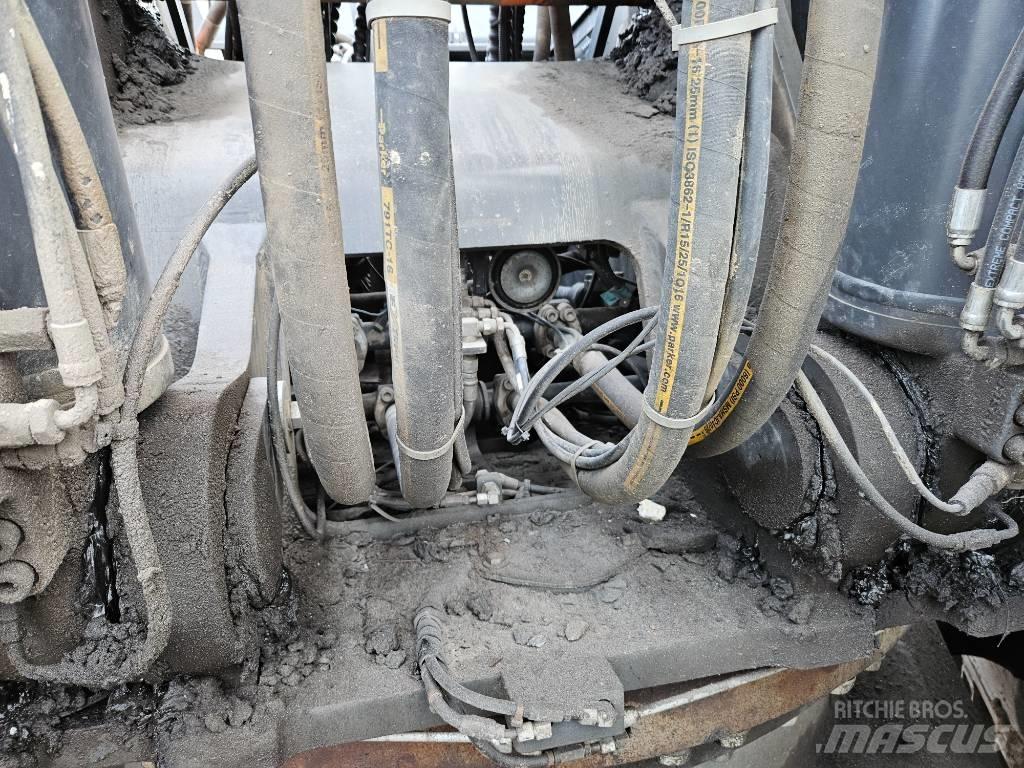 Doosan DX 340 LC Raupenbagger