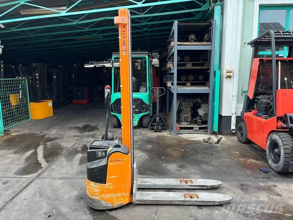 Still EGV12    V-4251 Selbstfahrstapler