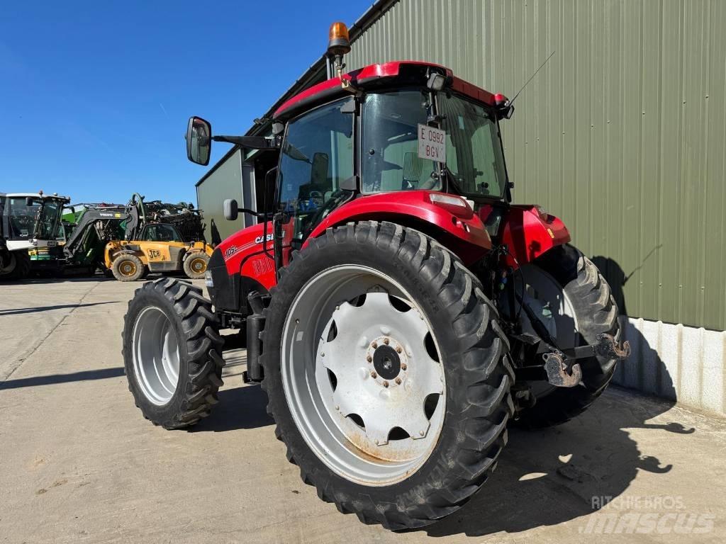 CASE Farmall 105c Traktoren