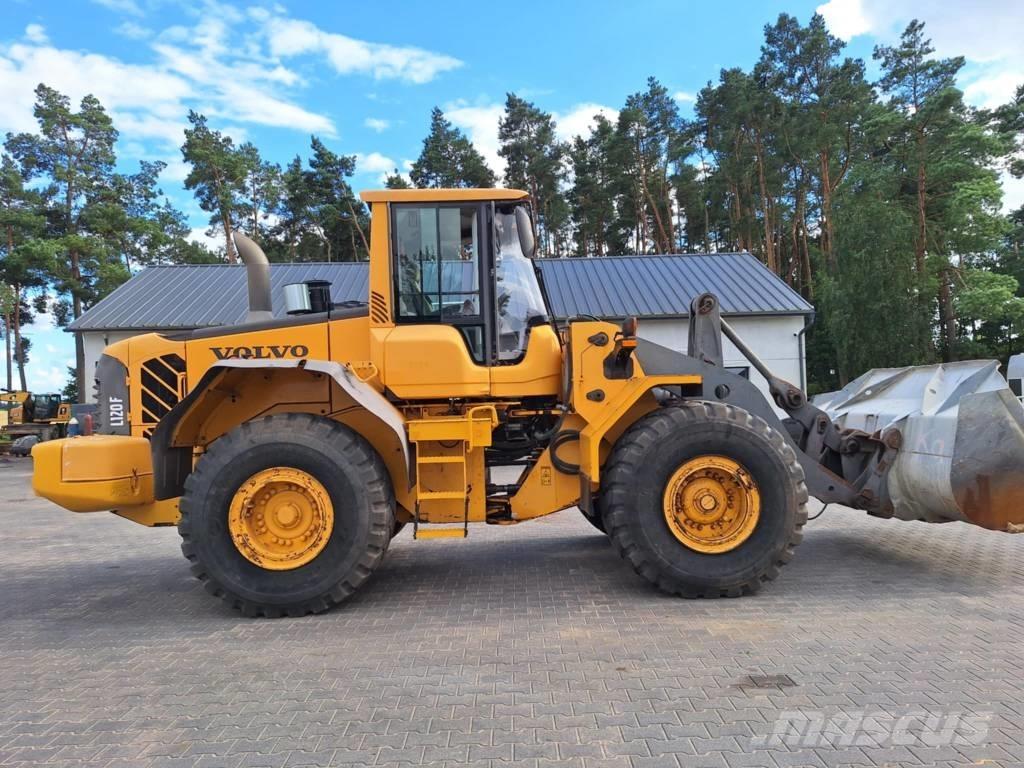 Volvo L 120 F Radlader