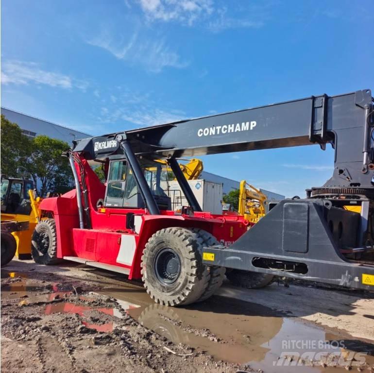 Kalmar DRT 450 Reach-Stacker