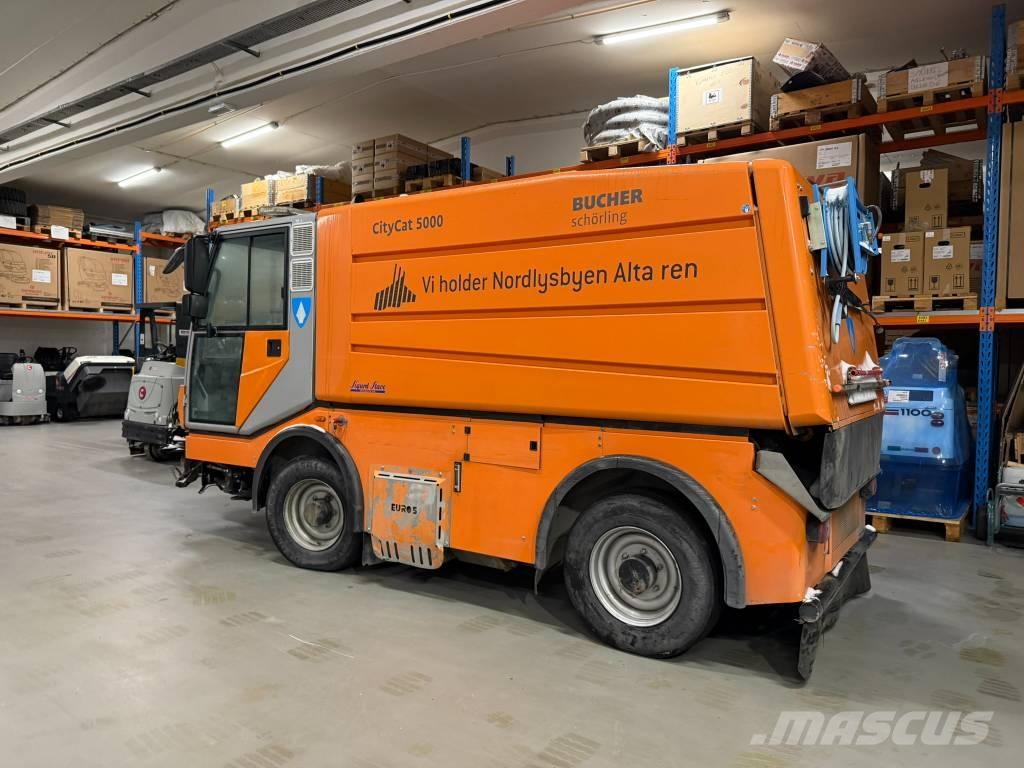 Bucher CityCat 5000 Kehrer