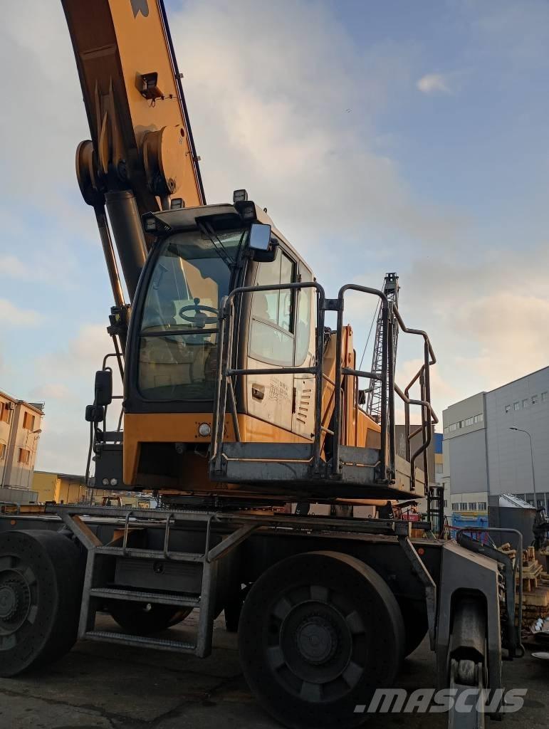 Liebherr LH 60 Materialumschlag