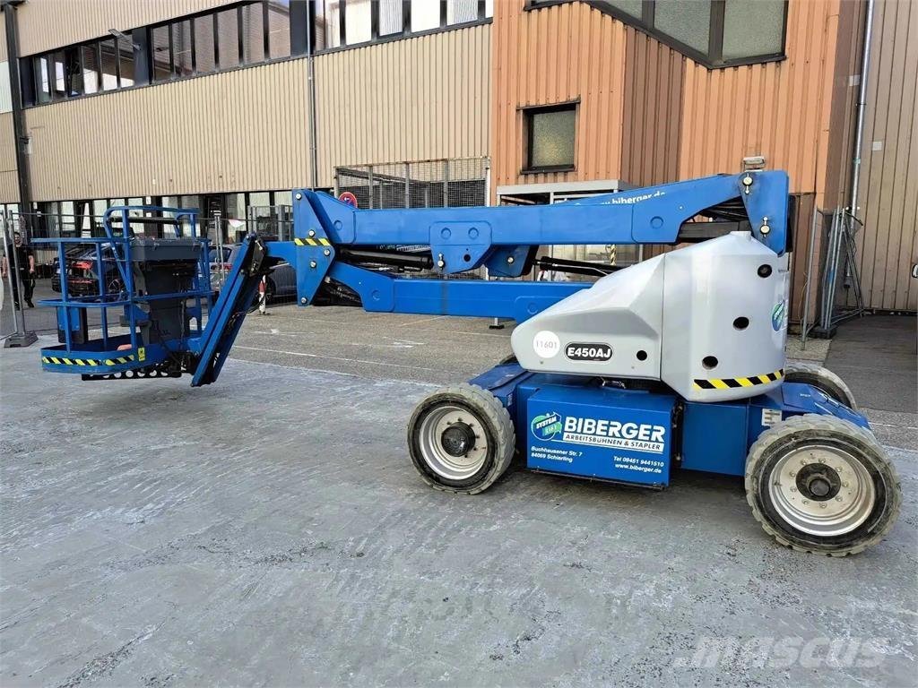 JLG E450AJ Gelenkteleskoparbeitsbühnen