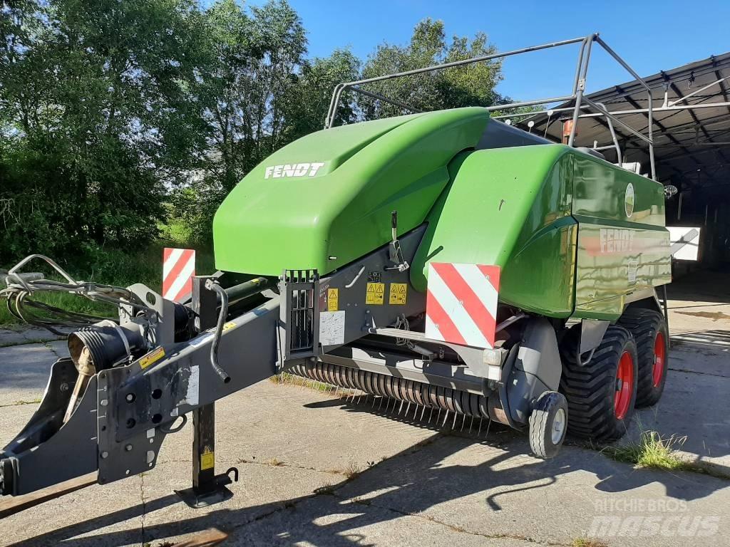 Fendt 1270N Quaderpressen