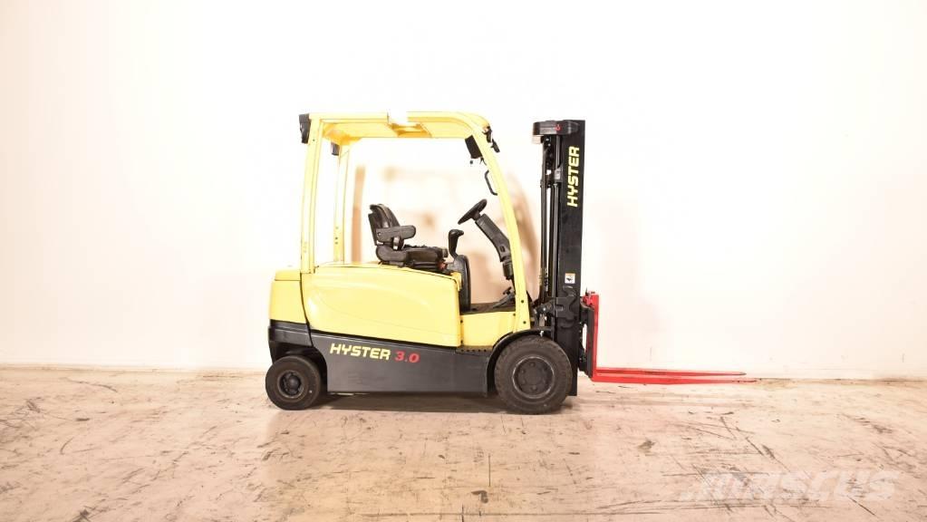 Hyster J3.0XN Elektro Stapler