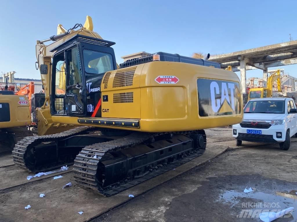 CAT 326D2L Raupenbagger