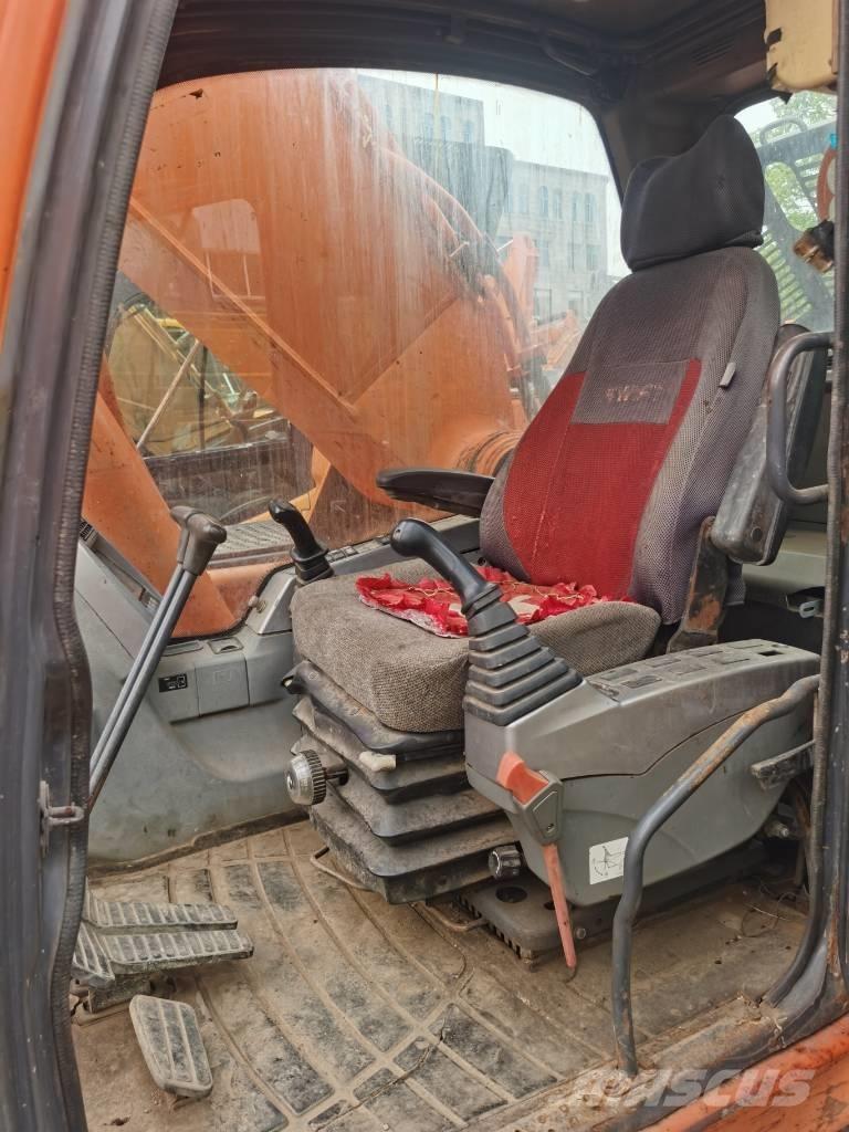 Doosan DX300LC-9C Raupenbagger