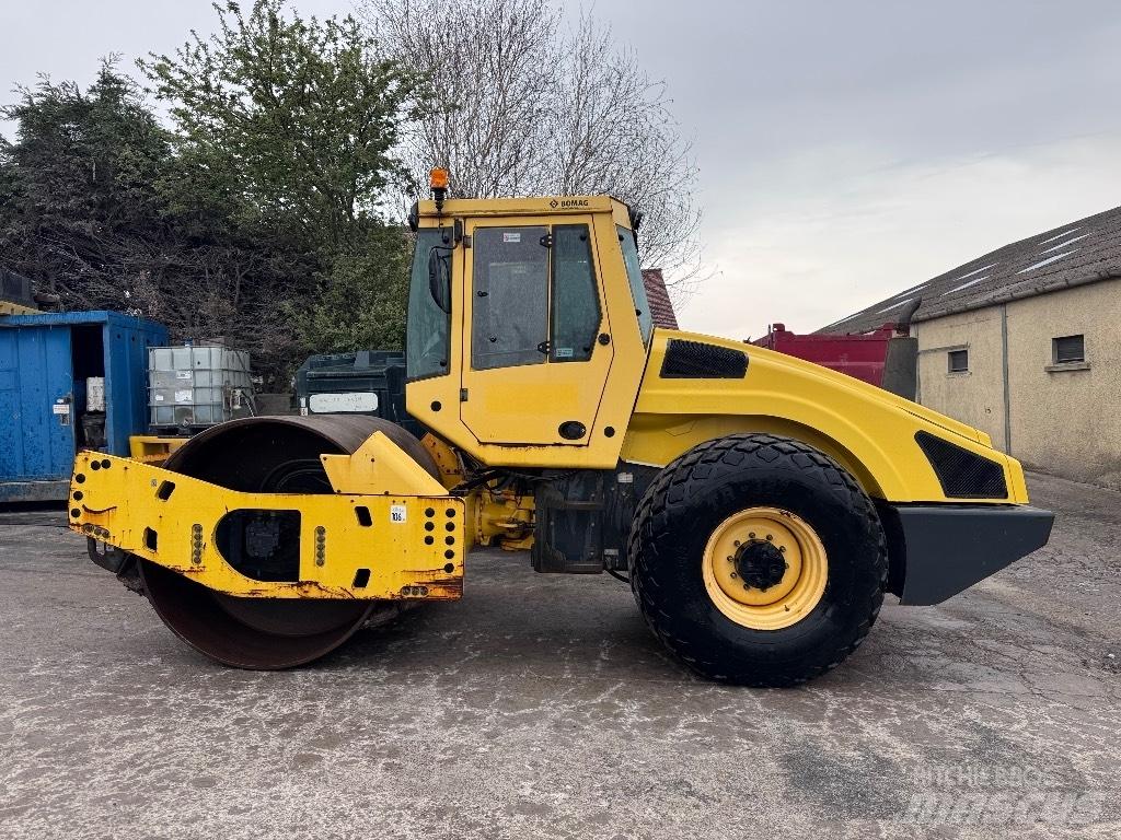 Bomag BW 213 D H-4 Walzenzüge