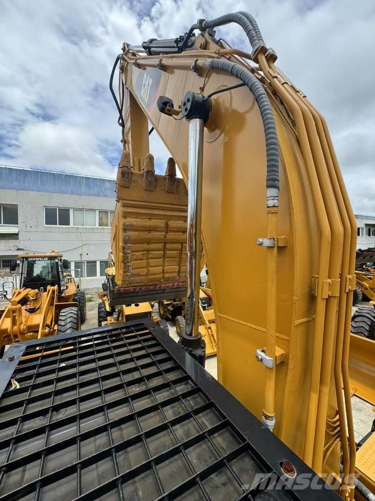 CAT 325 D L Raupenbagger