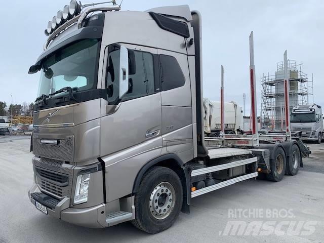 Volvo FH 750 Holzfahrzeuge