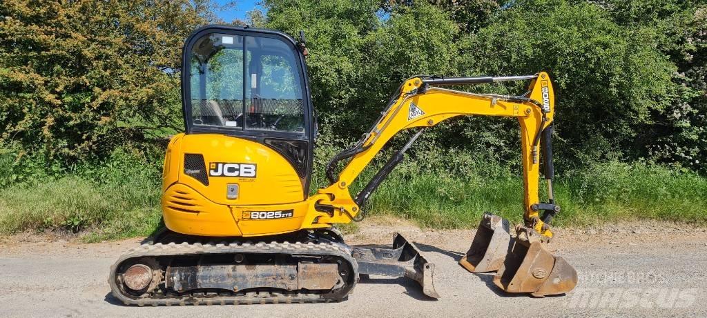 JCB 8025 Mini Digger Minibagger < 7t
