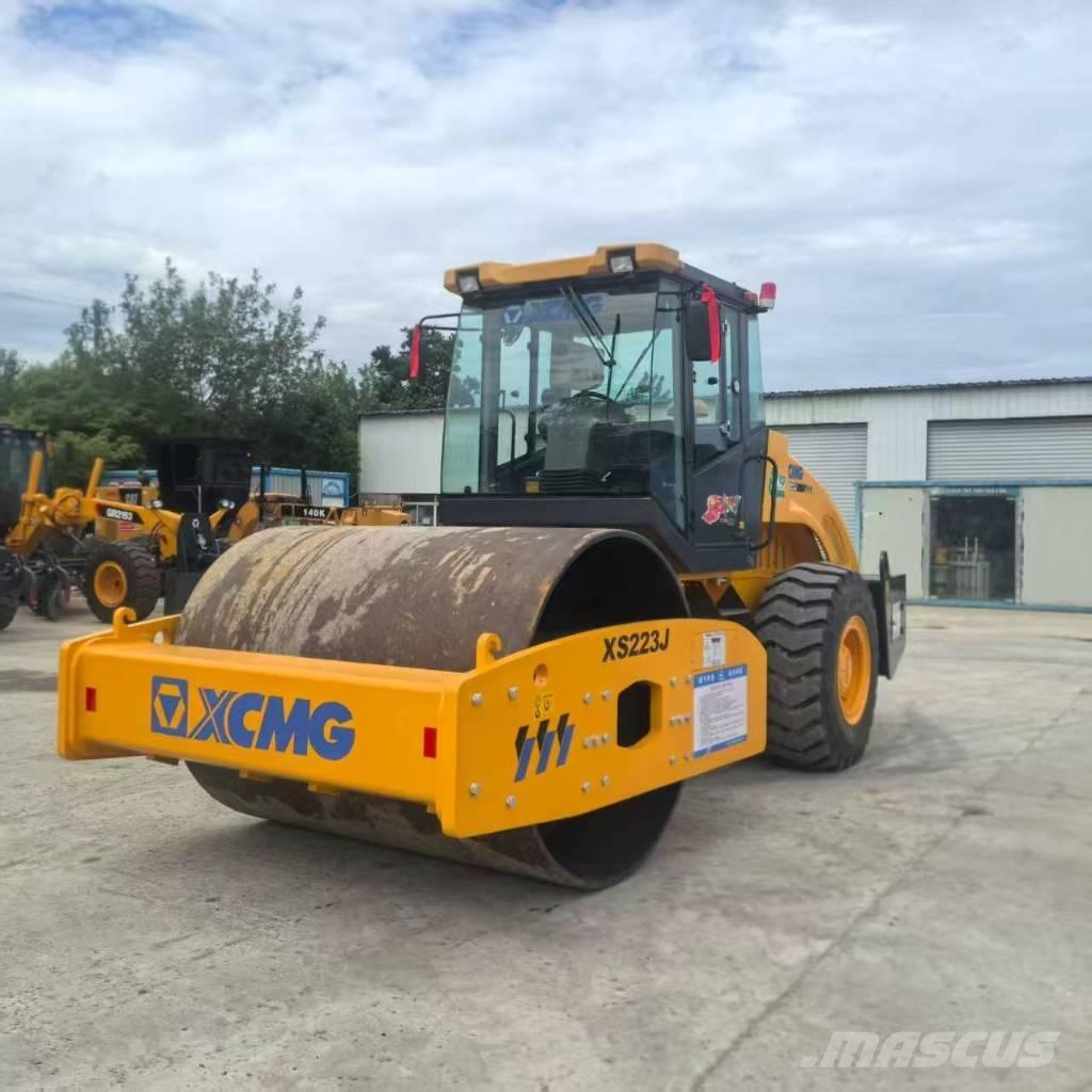 XCMG XS 223 J Walzenzüge