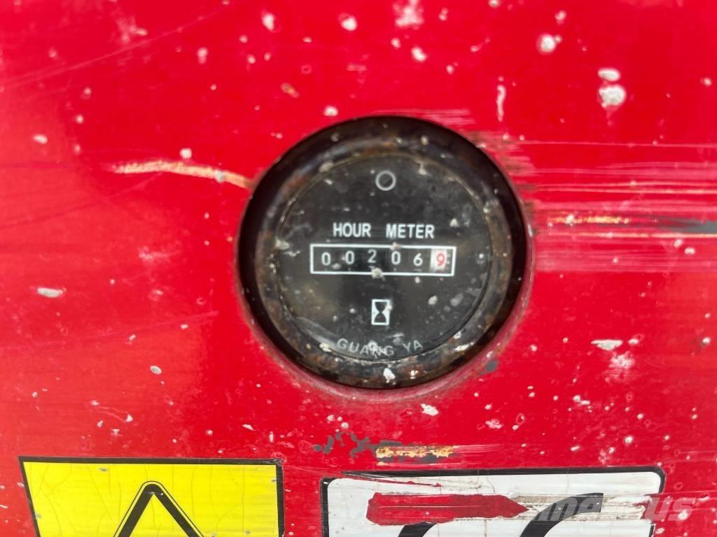 Magni ES 0807 E Scheren-Arbeitsbühnen