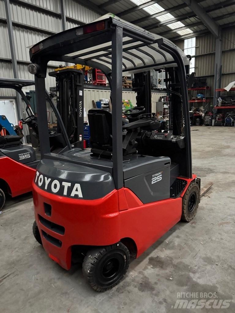 Toyota traiogo 25 Elektro Stapler