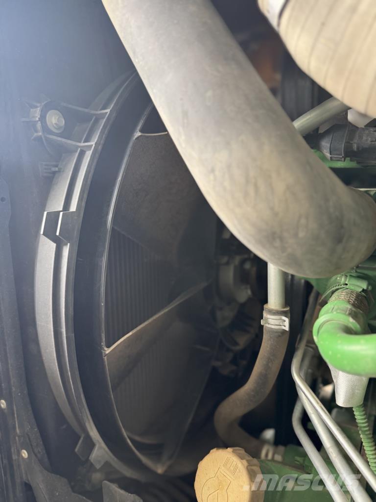 John Deere 6175R Traktoren