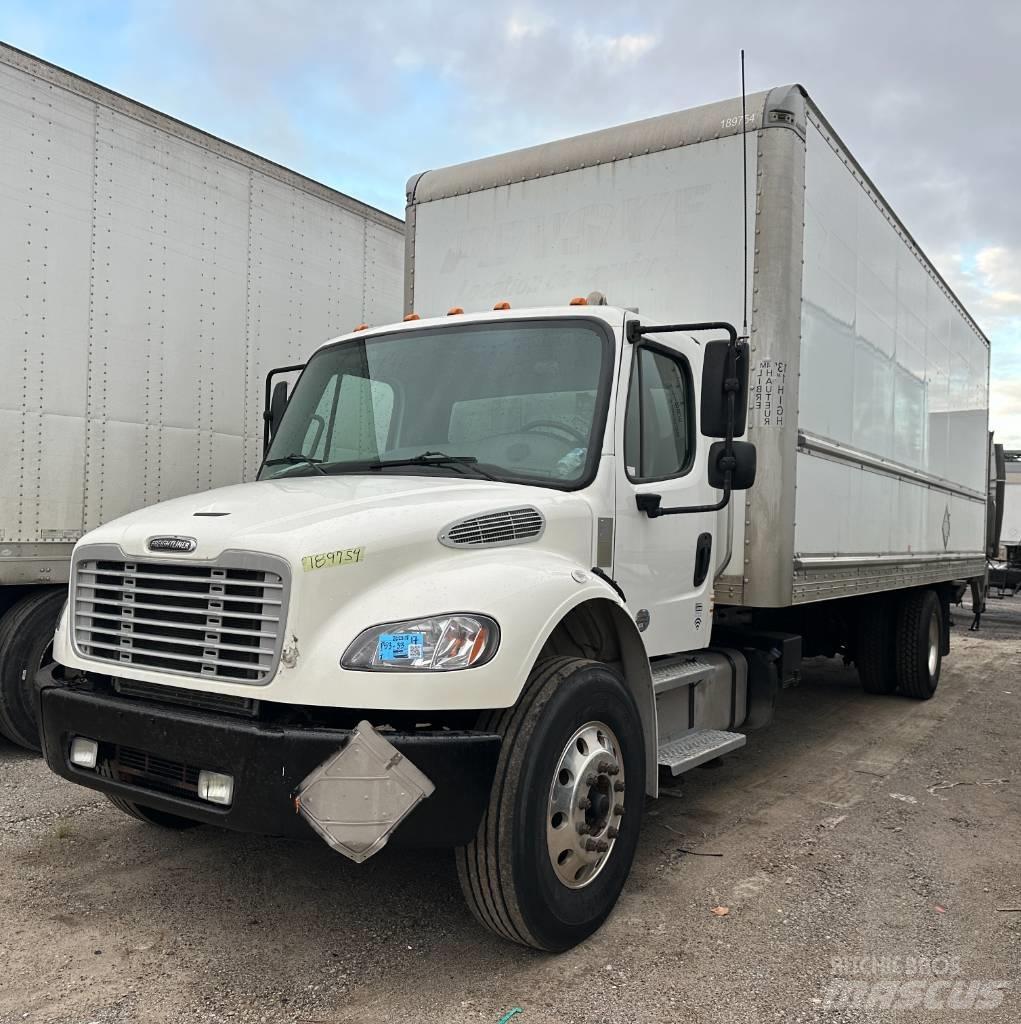 Freightliner M2 106 Kastenaufbau