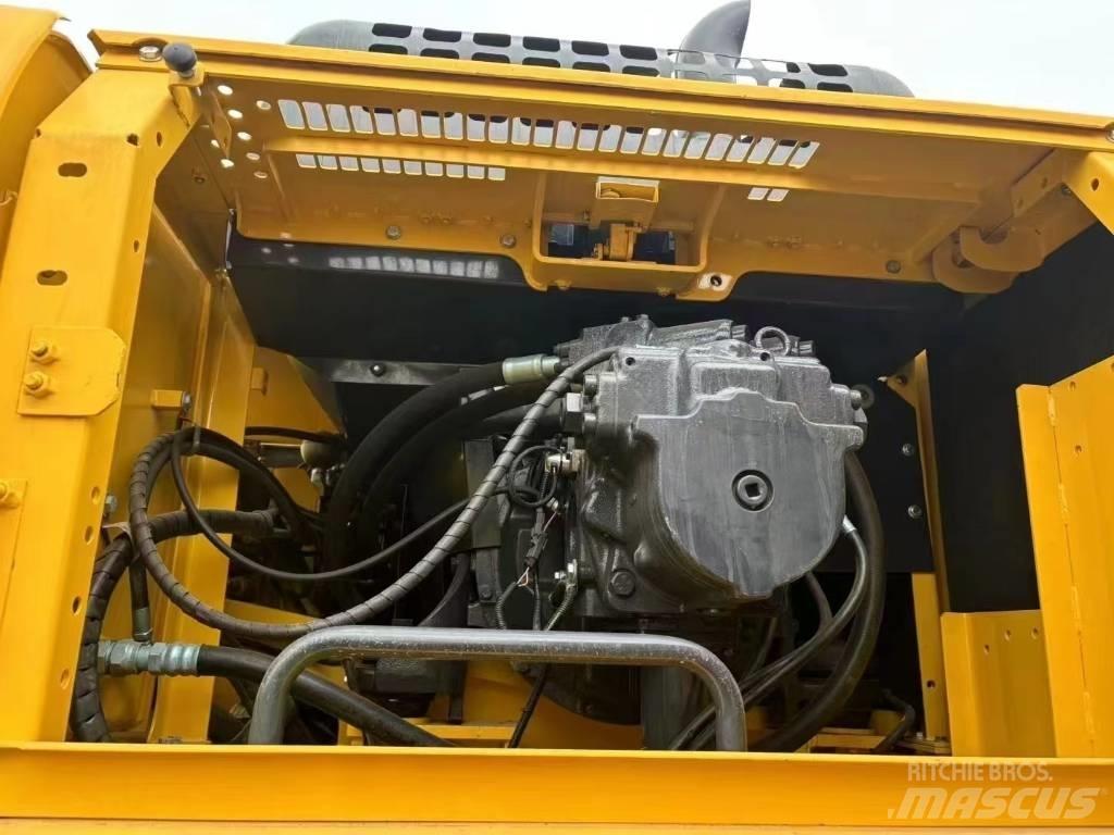 Komatsu 400-7 Raupenbagger