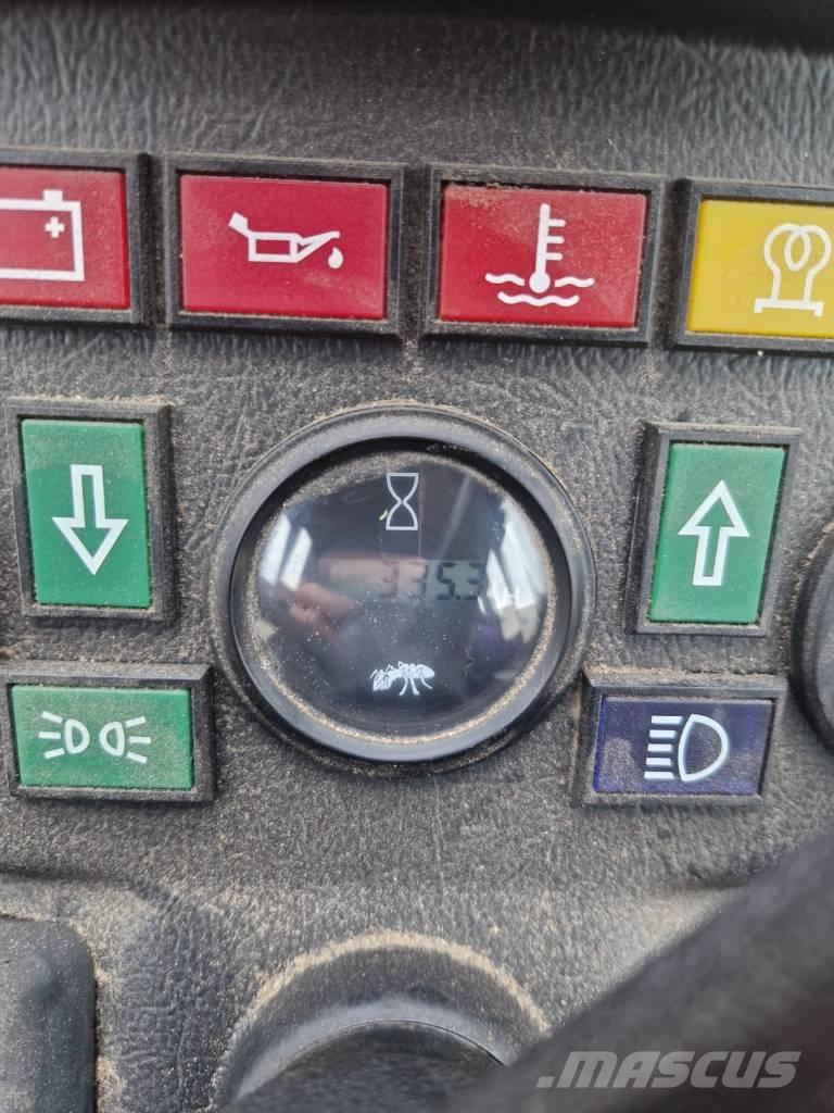 GiANT G 2500 HD Radlader