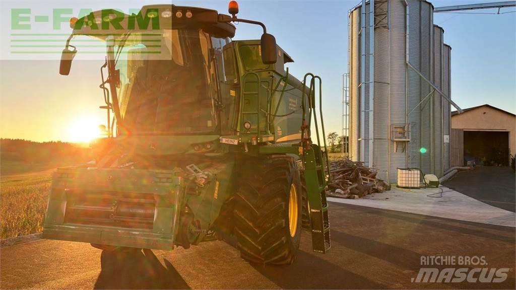 John Deere T550 HM Mähdrescher