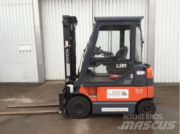 Toyota 7 FB MF 25 Elektro Stapler