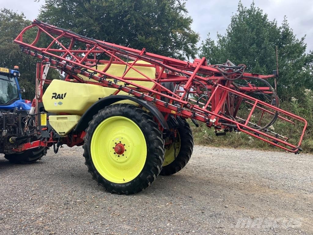 Rau Trailed Sprayer Anhängespritzen