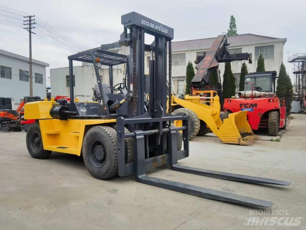 Komatsu FD 15 Diesel Stapler