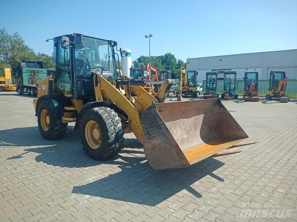 CAT 908 M Radlader