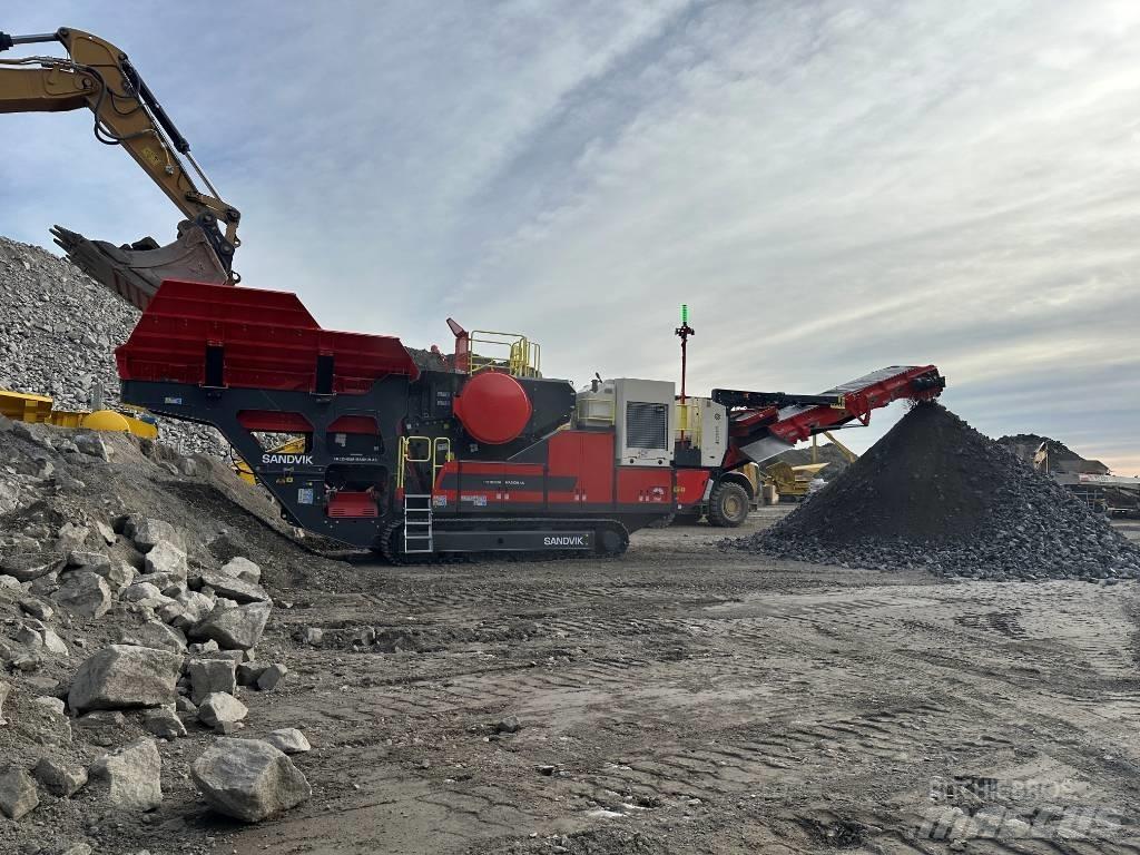 Sandvik UJ443e Mobile Brecher