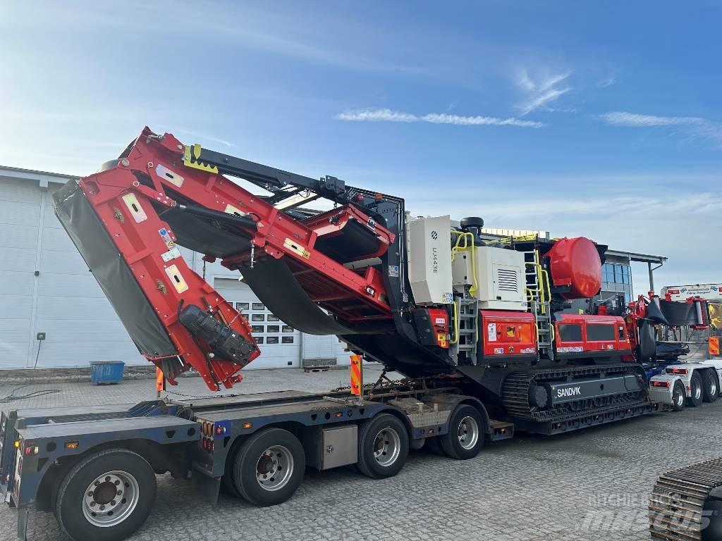 Sandvik UJ443e Mobile Brecher