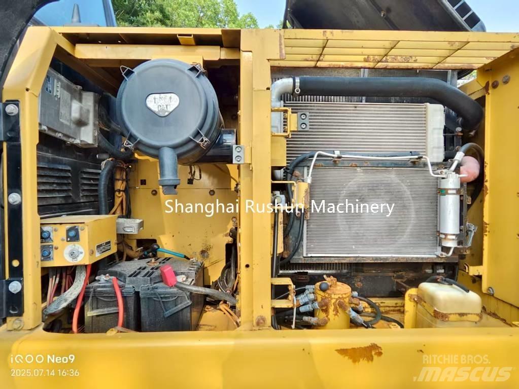 CAT 320 D Raupenbagger