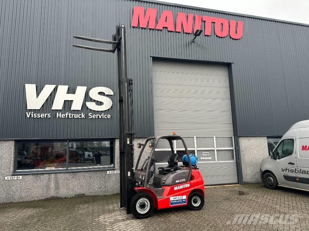 Manitou MI 25 G Gas Stapler