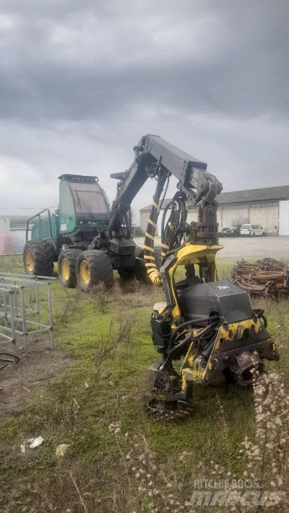 Timberjack 1270D Harvester