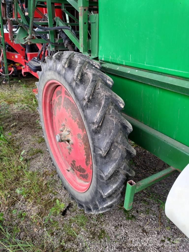 Moteska M2500 Anhängespritzen