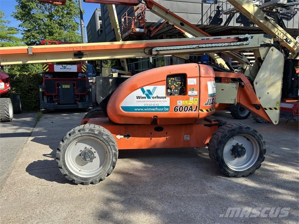 JLG 600 AJ (3218) Gelenkteleskoparbeitsbühnen