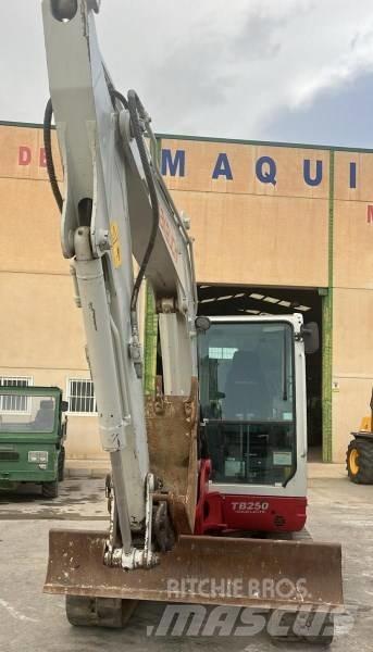 Takeuchi TB 250 Minibagger < 7t