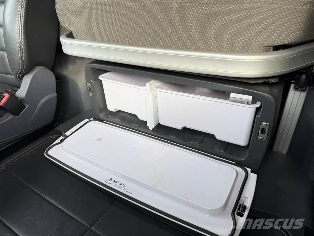 Scania R580 8X2 Kastenaufbau