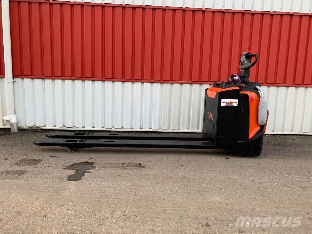 BT LPE 200 Gabelstapler mit Fahrerstand
